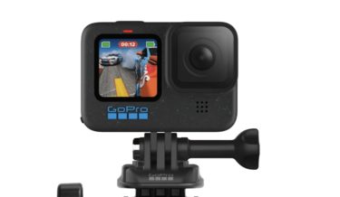 GoPro Lit HEROは低照度特化のライト内蔵ミニGoPro？小型アクションカムで再起なるか